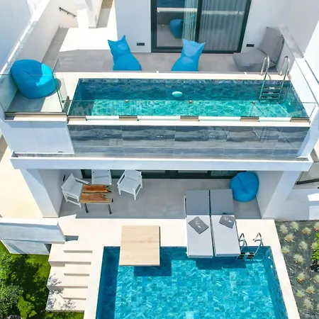 Mythodea Prive Luxury *