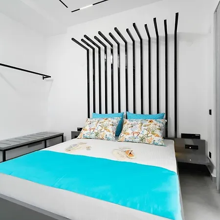 Mythodea Prive Luxury Apartment